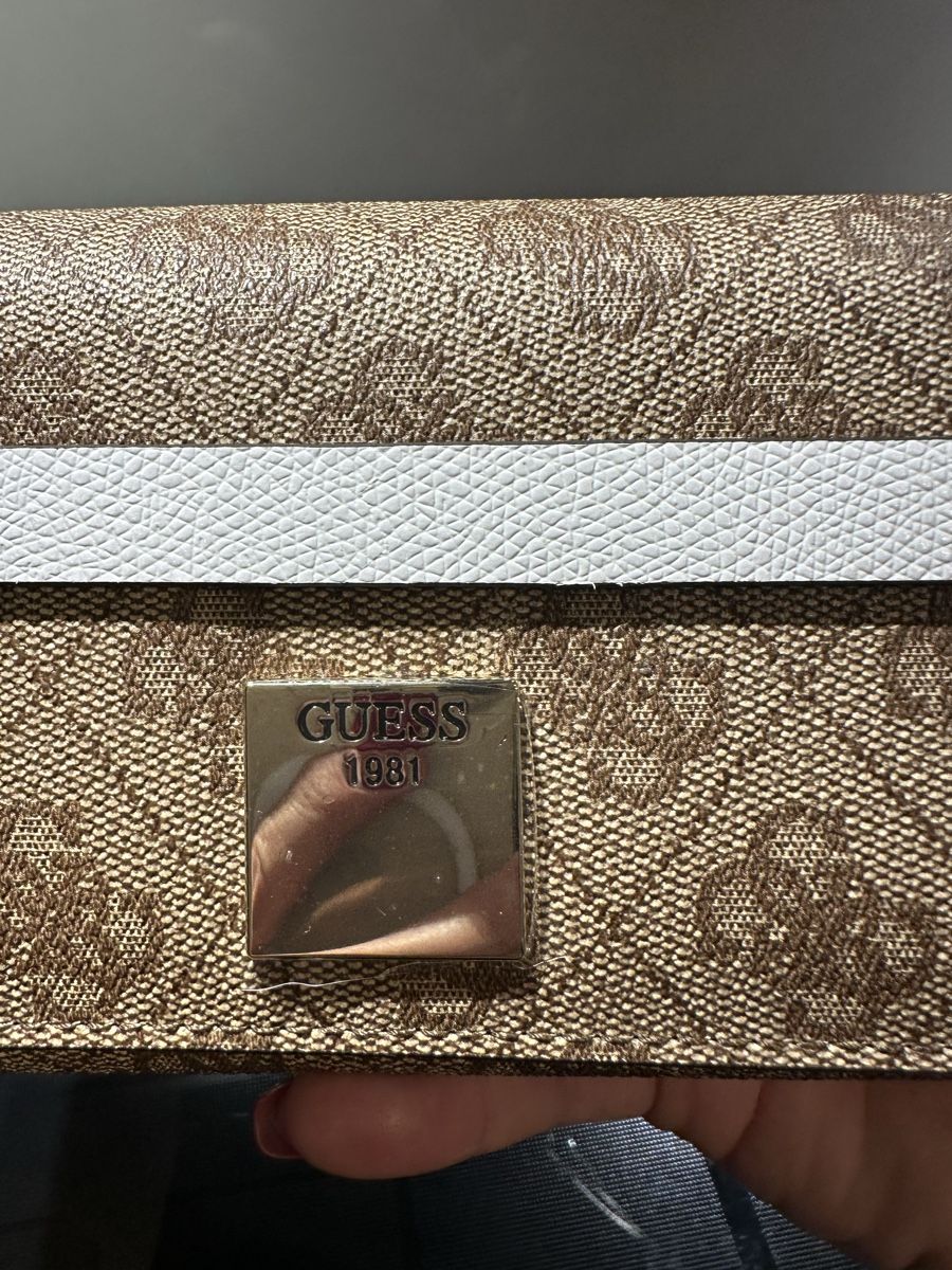 Portamonete: Portemonnaie Guess Neu! – Nuovo (secondo la descrizione) da Eich venduto da gabry68 8