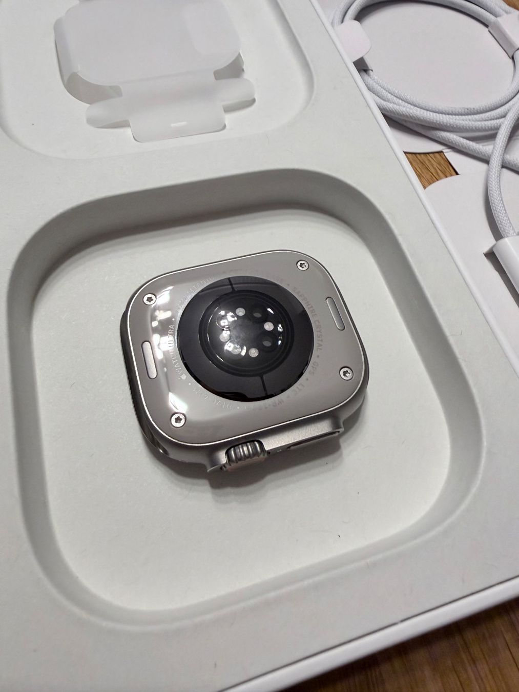 Apple Smartwatch: Apple Watch Ultra 2 – D'occasion à Grafstal par Ranger46 3
