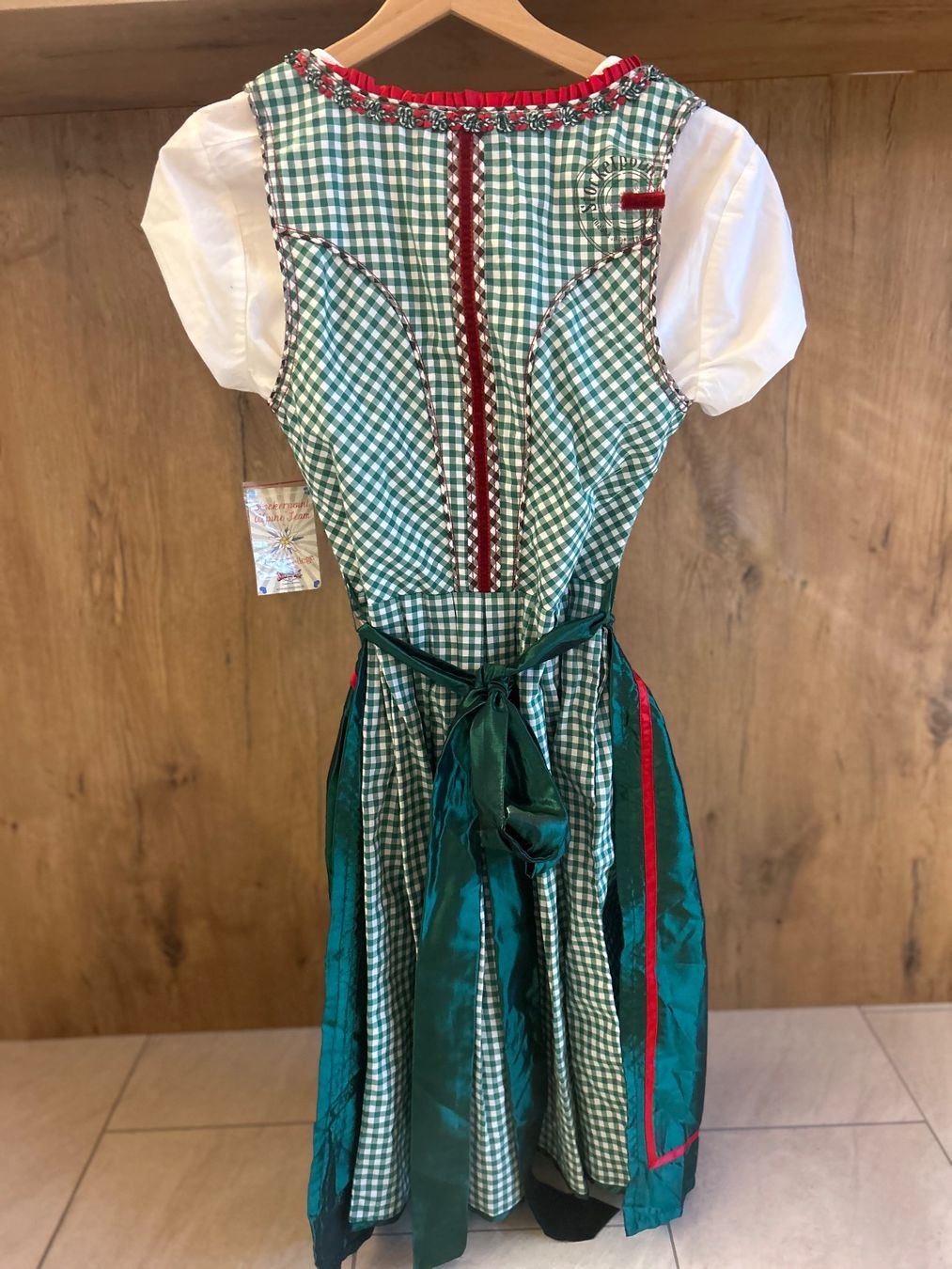 Vestiti: Oktoberfest Dirndl mit Bluse Gr.34 neu Stockerpoint, Tracht – Nuovo e nell'imballaggio originale da Biel/Bienne venduto da han_5l8v 1