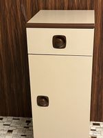 Comodino da bagno