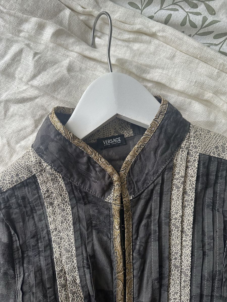 Versace Blusen: Versace  Bluse neuwertig xs – Neu (gemäss Beschreibung) aus Zollikon von 75patrizio 1
