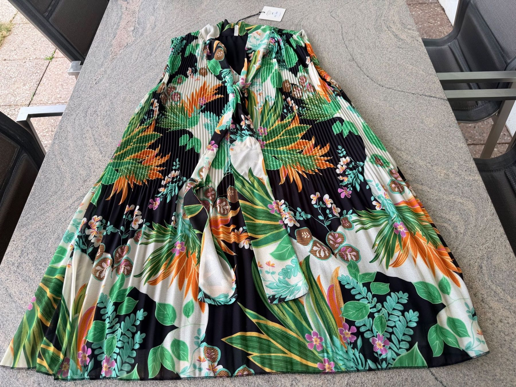 Kleider: Sommerkleid - NEU – Neu (gemäss Beschreibung) aus Geroldswil von Jeremy11 3