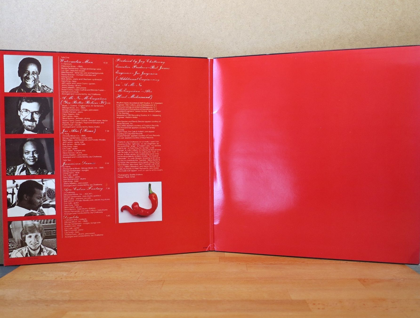 Dischi in vinile: Mongo Santamaria - Red Hot / LP – Usato da Zürich venduto da Naim60 2