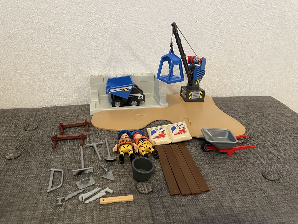 Playmobil Giocattoli: Playmobil  Baustelle  Set – Usato da Chur venduto da Tsambiko 6