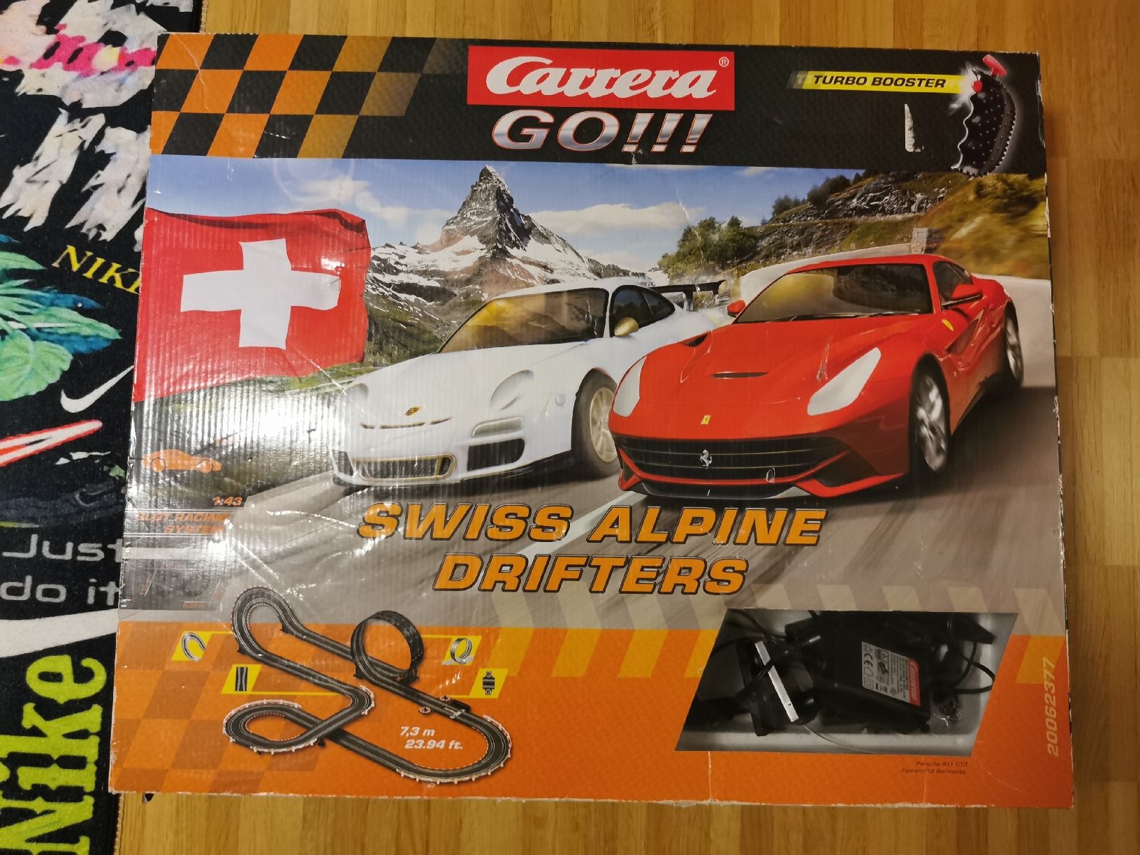 Carrera Rennbahnen: Carrera Swiss Alpine Drifters – Gebraucht aus Kloten von IsaK75