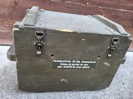 Schweizer Armee Parkdienstkiste