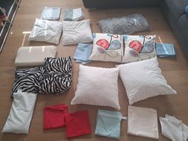 11 Kissen und Kissenbezüge  Set