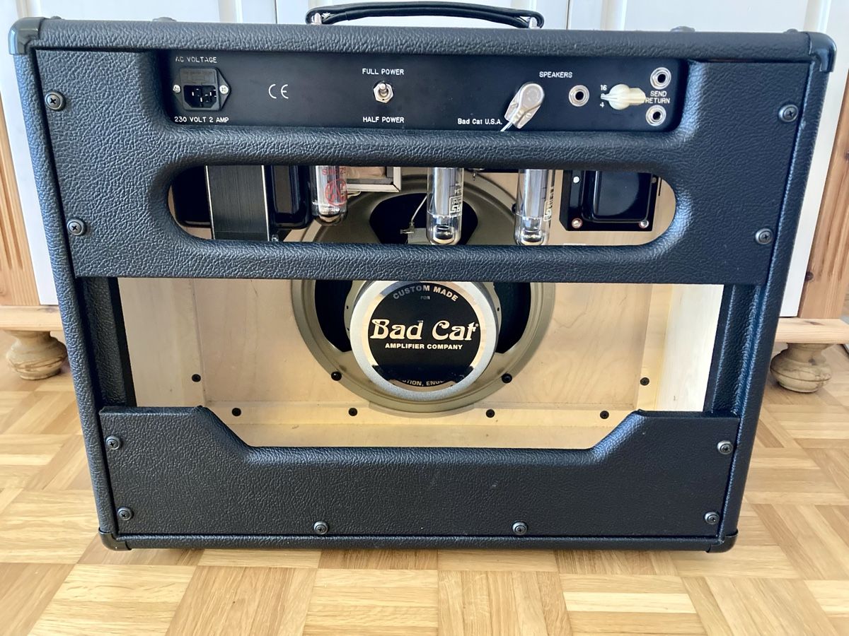 Amplificatori: Bad Cat Stella 40W Boutique Combo – Usato da Glattfelden venduto da Pedals 5