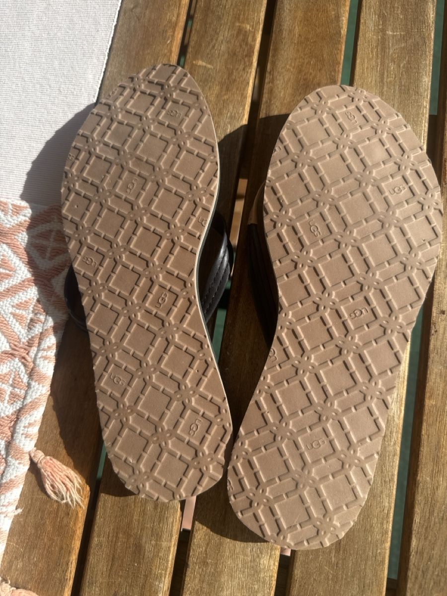 Ugg Scarpe da donna: Ugg flip flop 38 – Usato da Zürich venduto da funkelnderstern 1