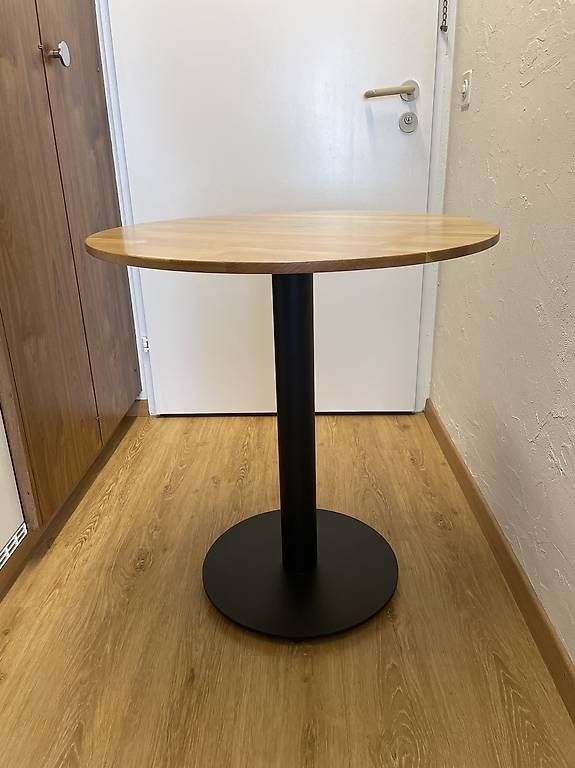Tavoli: Bistrotisch Holz, 70cm – Usato da Luzern venduto da -drums- 1