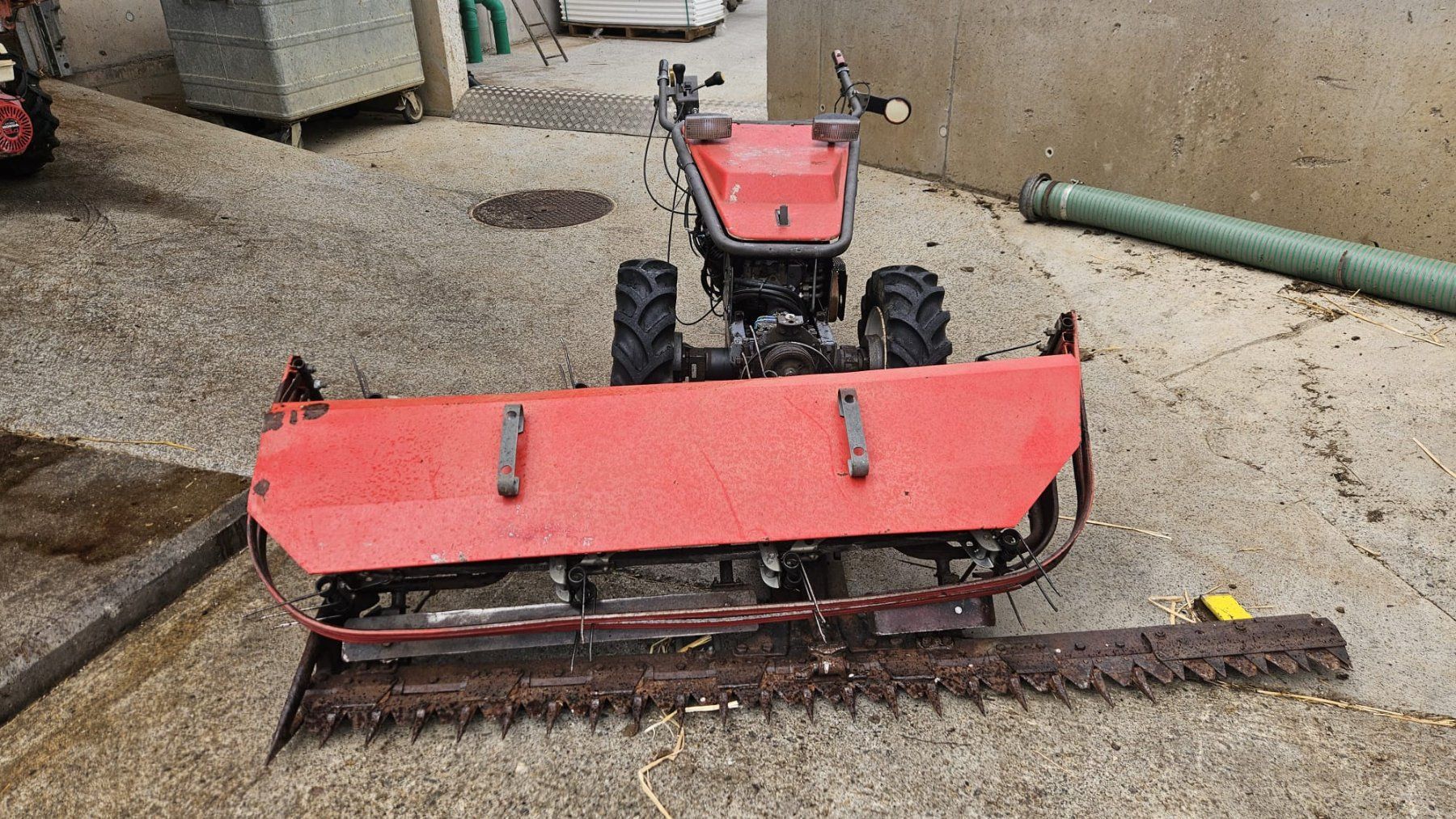 Aebi Alle Maschinen: Aebi Motormäher mit Bandeingrasung, Hydrostat – Gebraucht aus Gipf-Oberfrick von Fricktaler1803 2