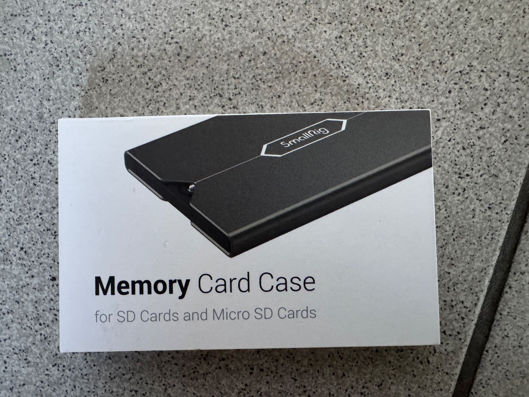 Schede di memoria: SmallRig Memory Card Case – Nuovo e nell'imballaggio originale da Wetzikon ZH venduto da wilmaa.1