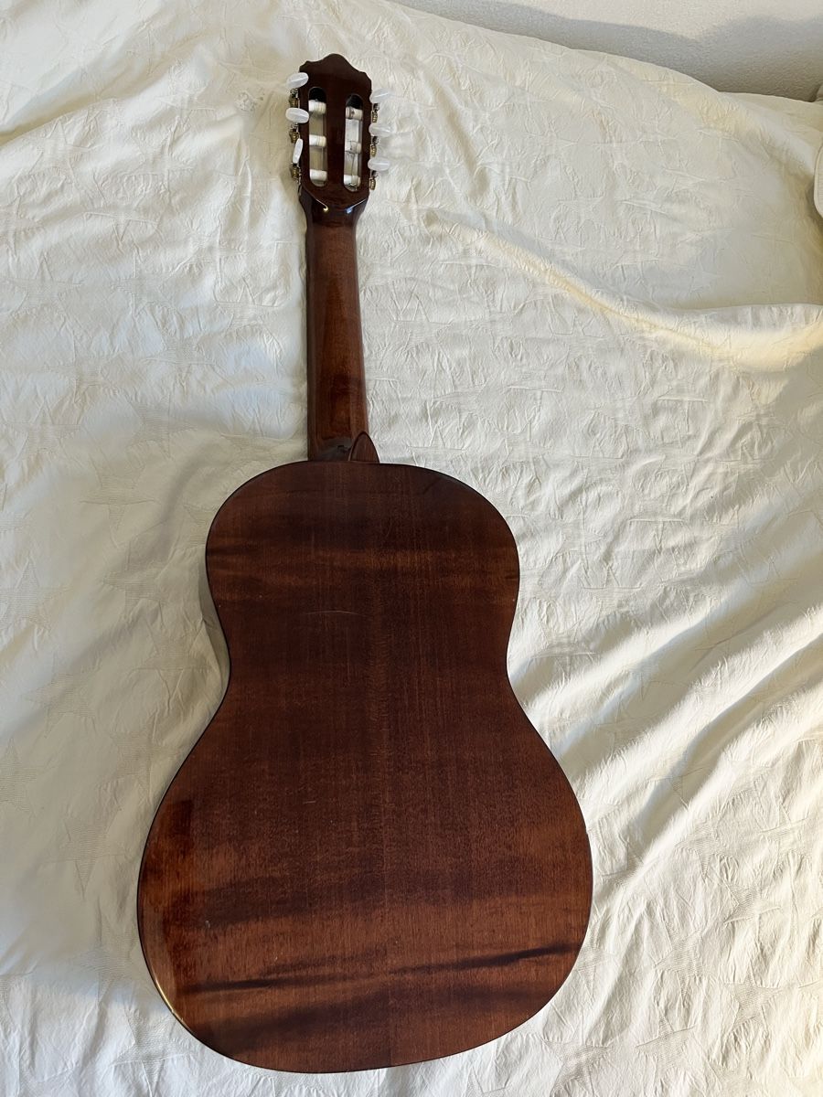 Musikinstrumente: Guitare Hora 3/4 – Gebraucht aus Lausanne von luc_ddh5 4