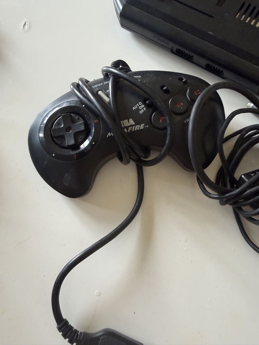 Sega Konsolen: Sega Mega Drive II - Console Rétro 16-Bit – Gebraucht aus Baden von noli.r 3
