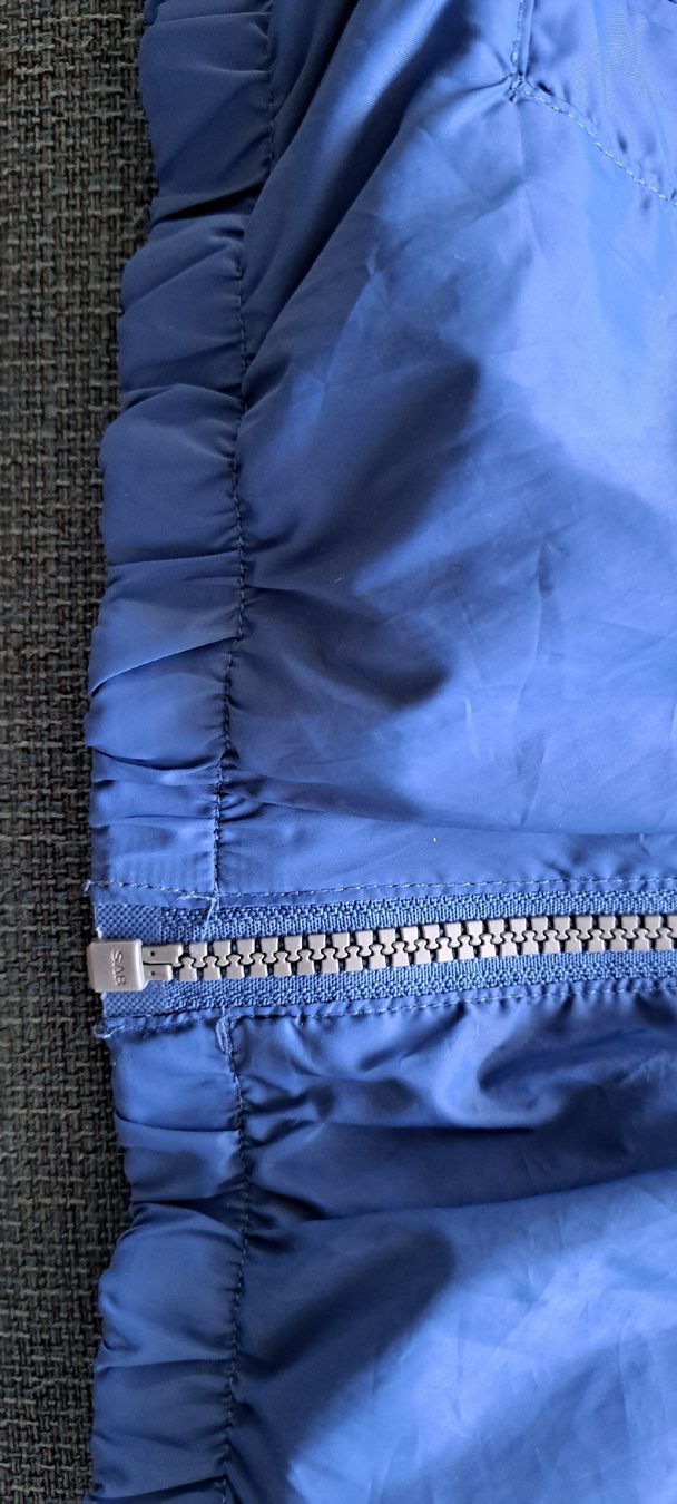 Benetton Vestes & Manteaux: Kids Jacket Benetton Size S – D'occasion à Adliswil par kar_fh9h 7