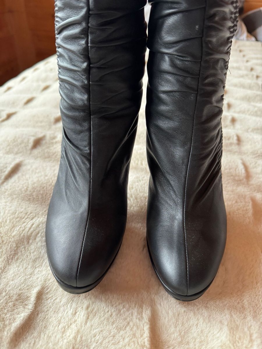 Dior Damenschuhe: Dior Black Leather High Heel Platform Boots 39 – Gebraucht aus Luzern von Antiquesonline 4