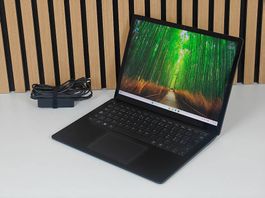 Microsoft Surface Laptop 5 (i7-1265U + 16GB + 256GB SSD)