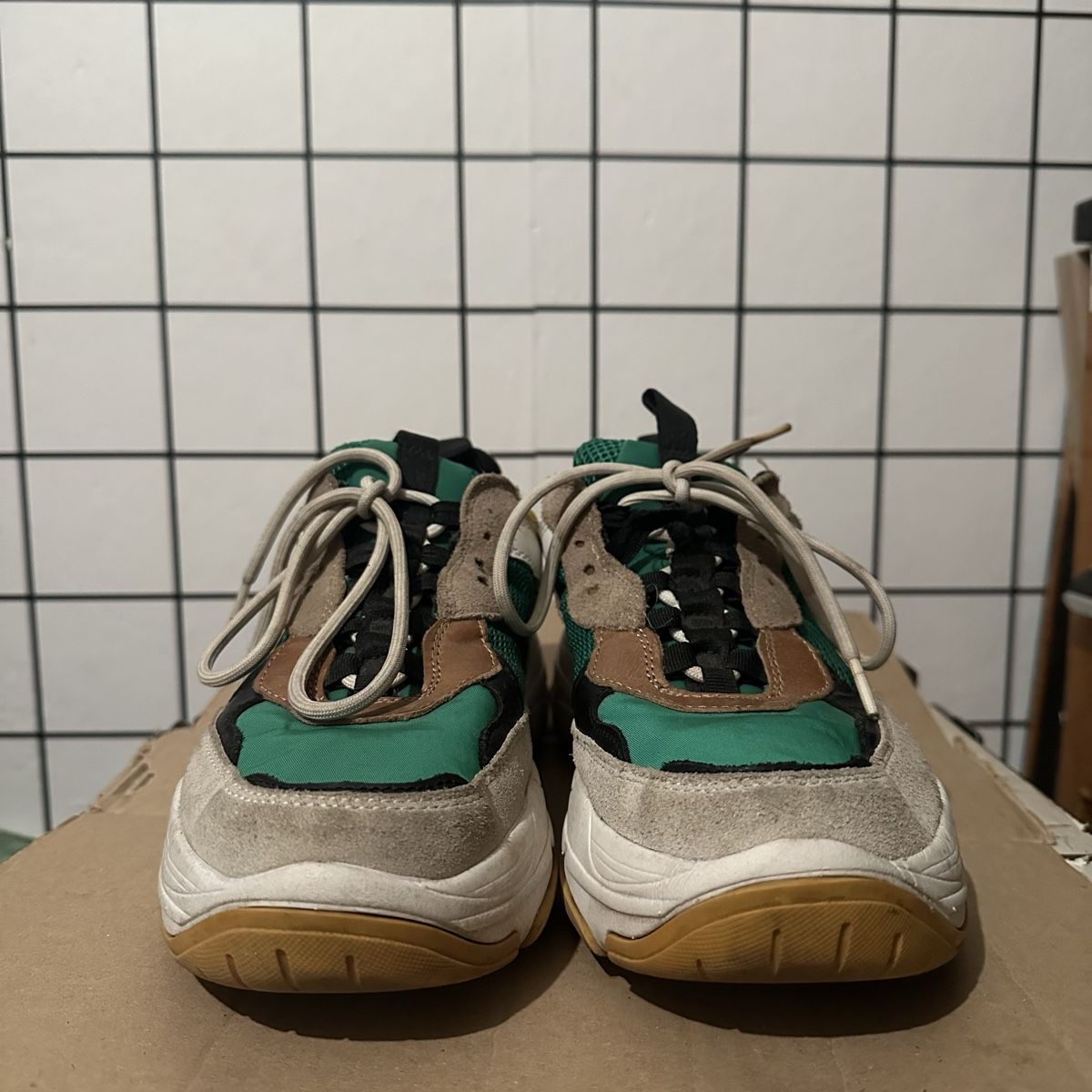 Calvin Klein Scarpe da uomo: Calvin Klein Jeans Sneakers - Size 42EU – Usato da Genève venduto da ravehotline 2