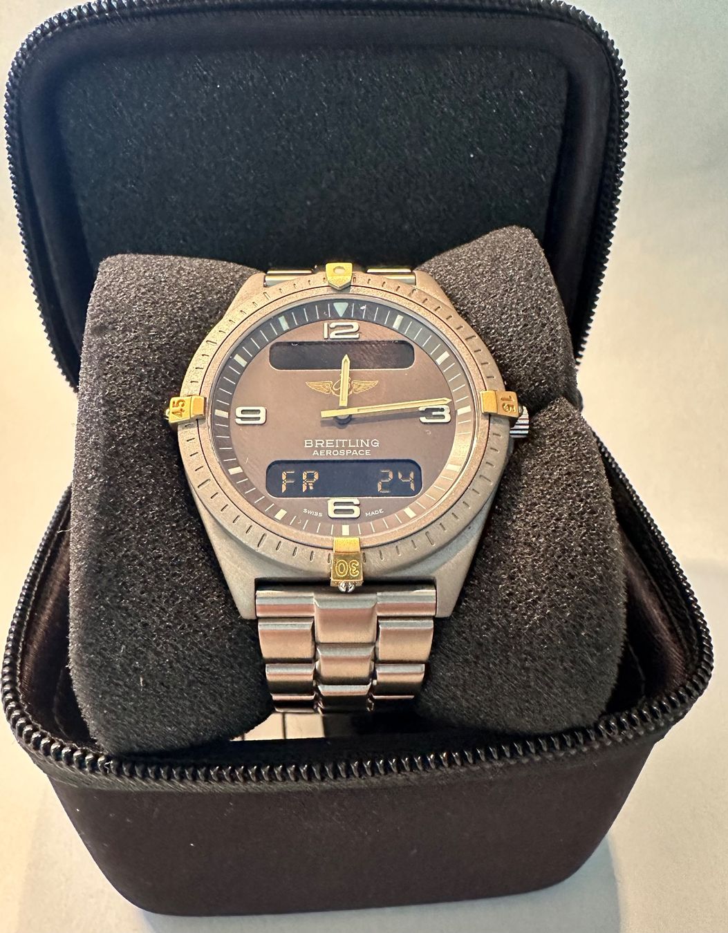 Breitling Uhren: Breitling Aerospace – Gebraucht aus Domat  Ems von DonRenato