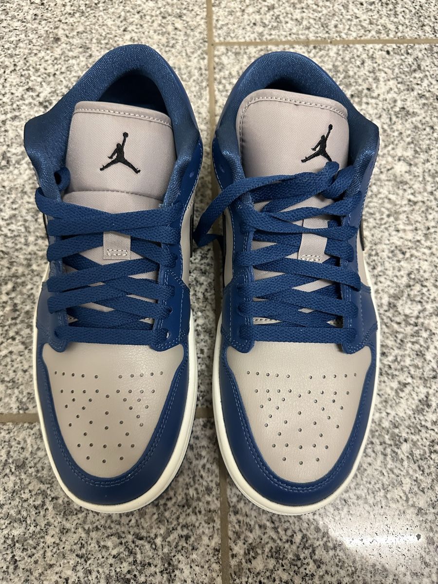 Jordan Herrenschuhe: Jordan Blau 40.5 – Neu und originalverpackt aus Sins von jelege