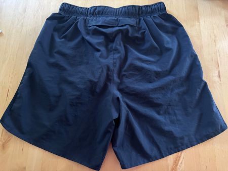 Schwarze Nike Laufshorts für Damen – Grösse S