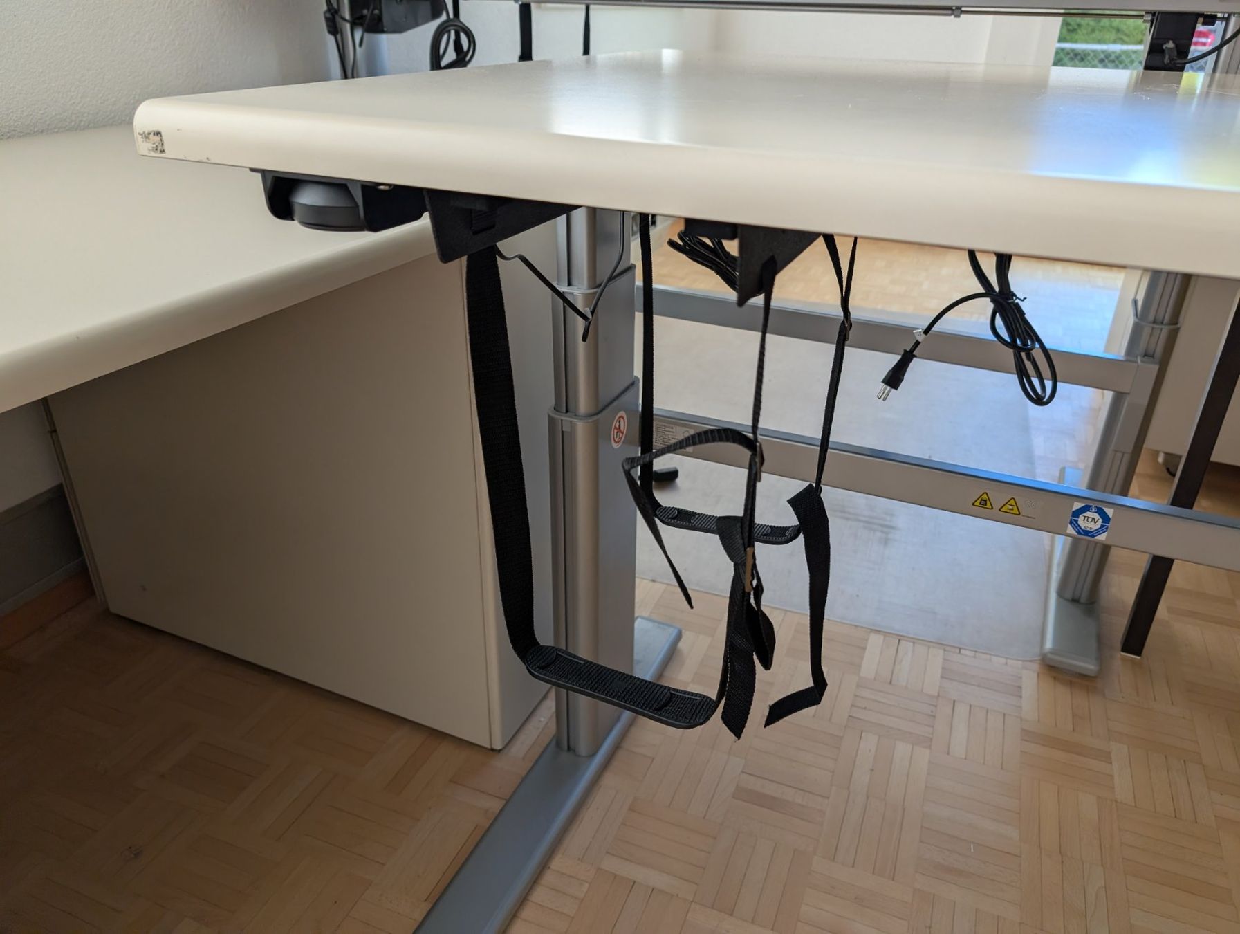 Scrivanie: Sitz-Steh-Bürotisch – Usato da Wil SG venduto da Yves_marion 2