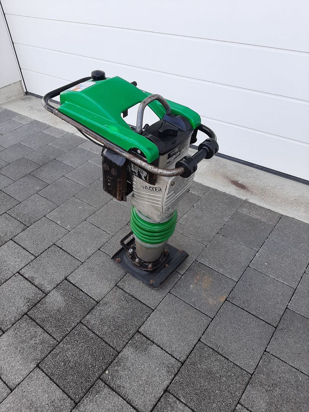 Wacker Neuson Alle Maschinen: Grabenstampfer Rammer Wacker Neuson – Gebraucht aus Rain von Kleinmoto