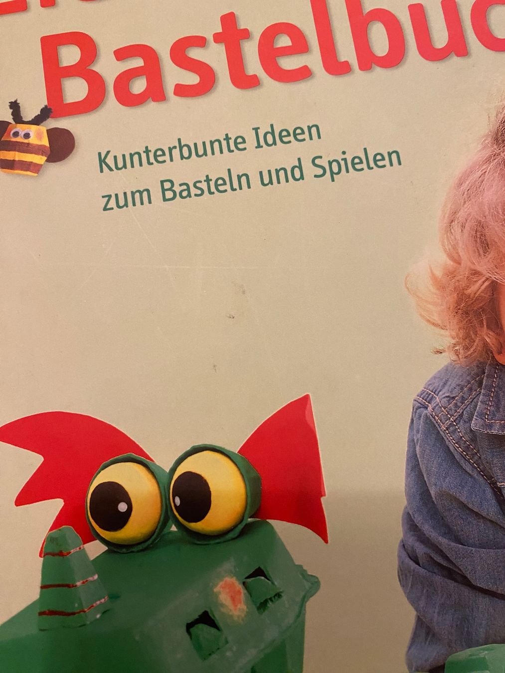 Livres: Bastelbuch Eierkarton Basteln Buch Kinder Feste NEU – Neuf (Voir description) à Basel par him_5r5n 9