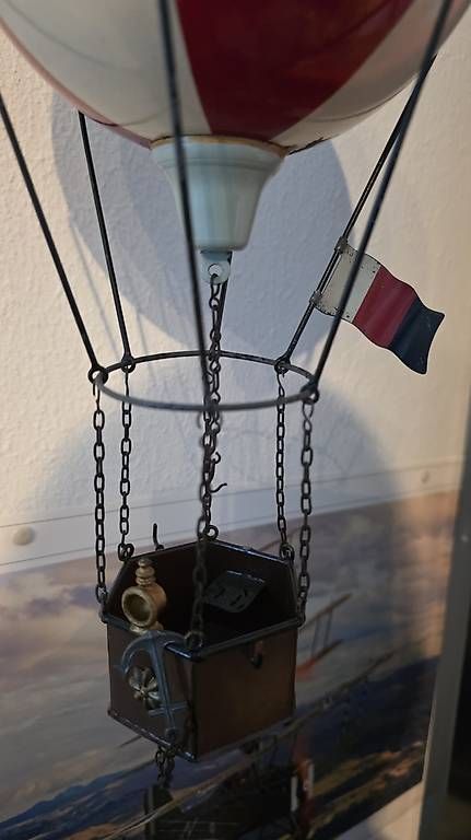 Statuette: Heissluftballon im Retro stil  . – Usato da Ettingen venduto da 1964erNachtzugfahrer 4
