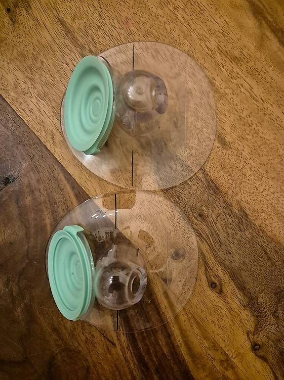 Accessori per l’allattamento: Elvie Pumpe – Usato da Bremgarten AG venduto da Noii 3