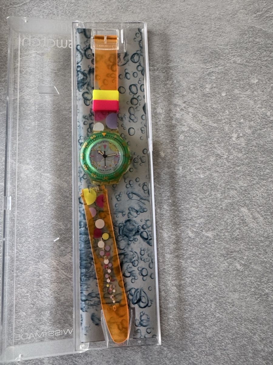 Swatch Uhren: Montre Swatch multicolore  – Defekt aus Posieux von Angeles82 4