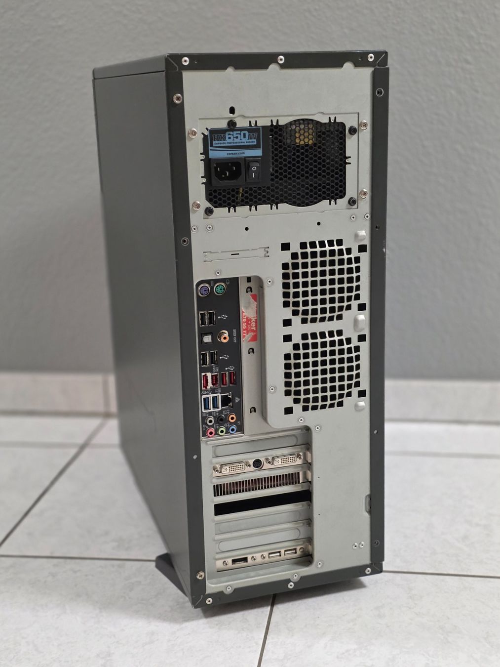 Intel PC: Leistungsstarker Retro-/Gaming-PC – Usato da Lausen venduto da -Vendetta- 4