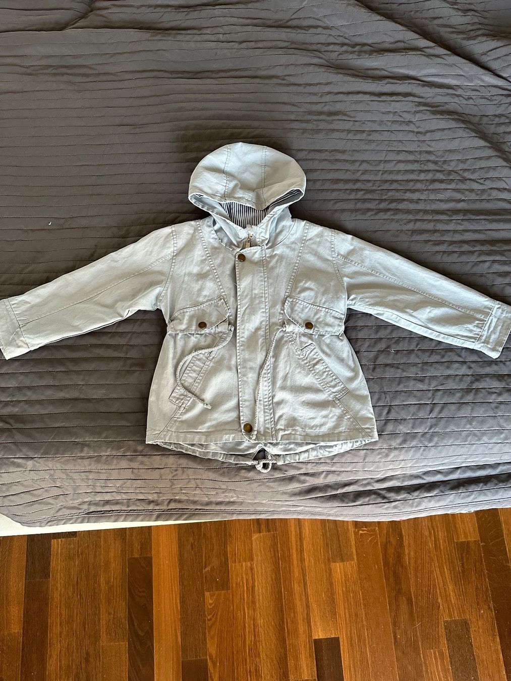 Jacken: Parka Kind Jacke Gr. 98 – Gebraucht aus Dietikon von mike.thorton