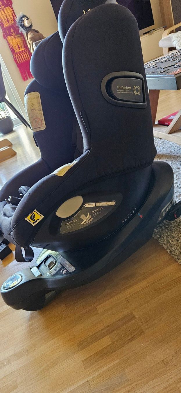 Joie Seggiolini per auto: Siège auto Joie i-Spin 360 - Sécurité optimale pour bébé! – Usato da Lausanne 26 venduto da VulkainGE 1