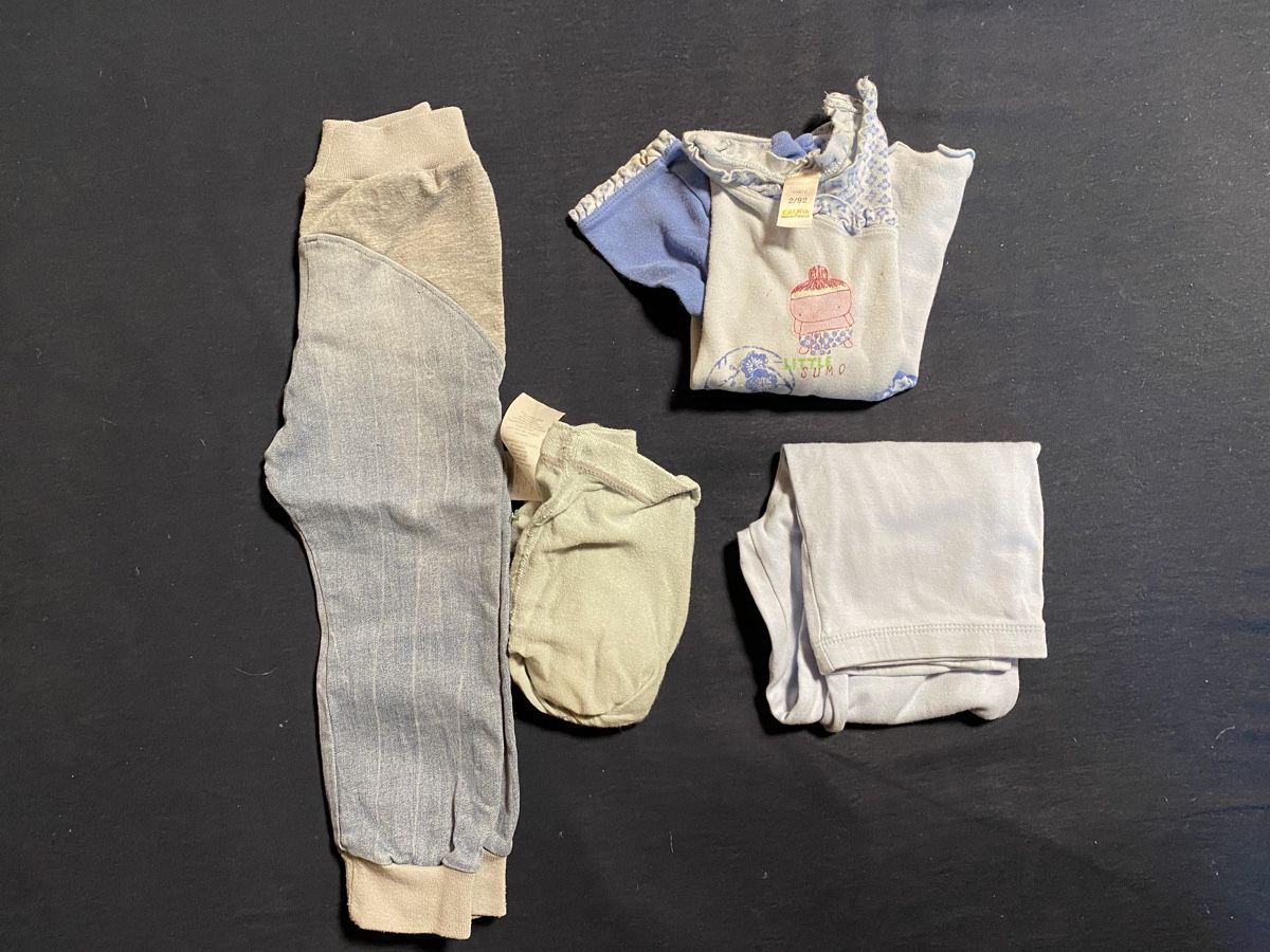 S.Oliver Lotti & Set di vestiti: Herziges Mädchen Kleiderpaket S Oliver Peter Rabbit Gr 92 – Usato da Zizers venduto da dalaub 9