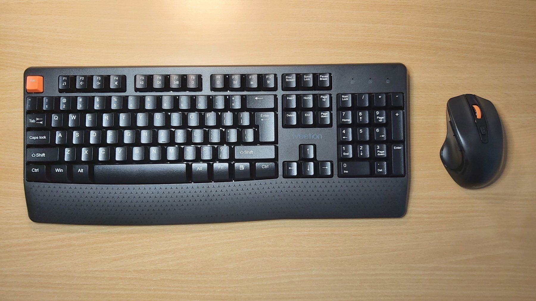 Tastiere: Wireless Ergonomic Keyboard + Mouse Combo Meetion MT-C4130 – Nuovo (secondo la descrizione) da Adliswil venduto da nikoss 2