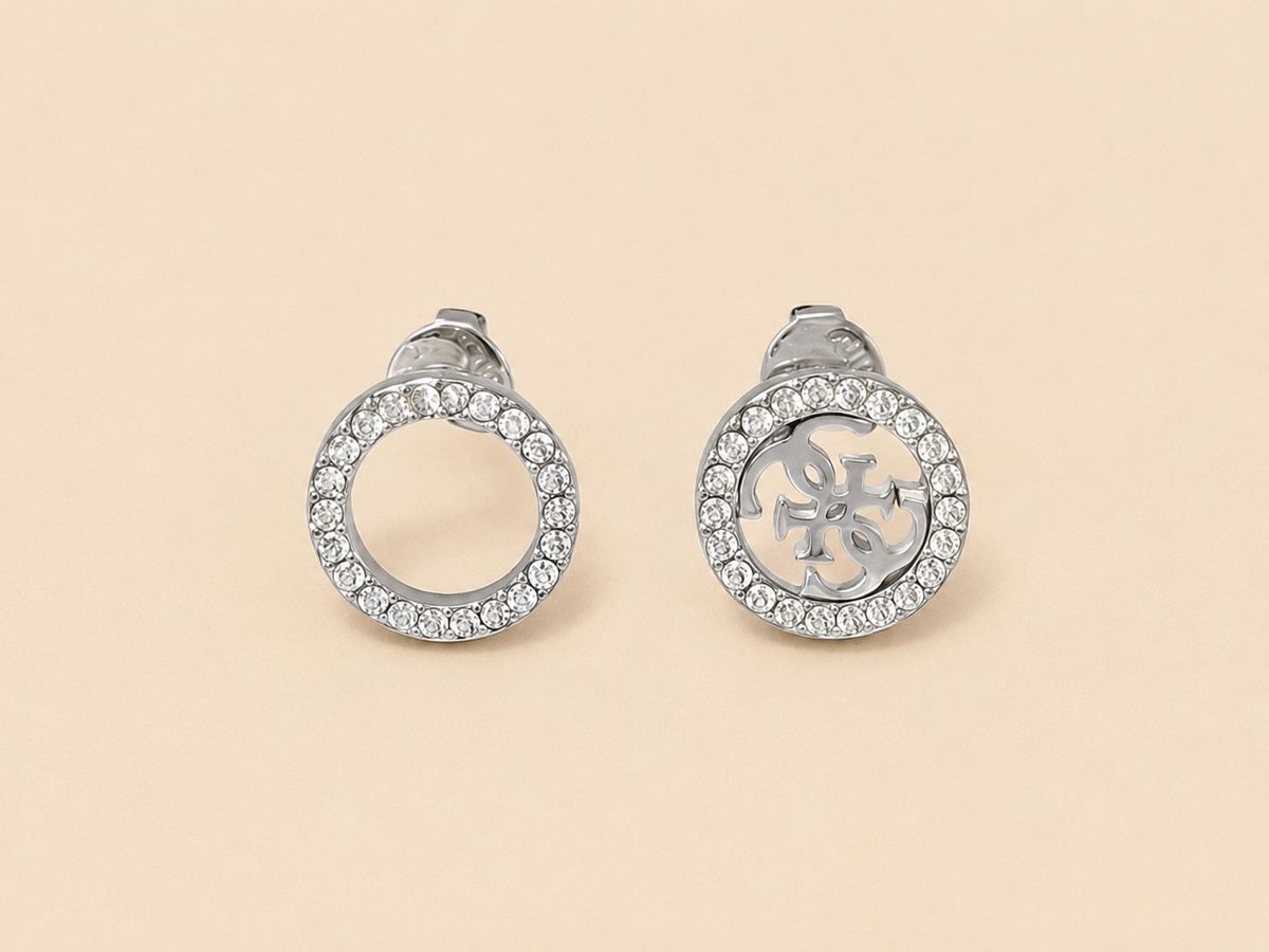 Guess Orecchini pendenti & Orecchini a lobo: BOUCLES D’OREILLES GUESS ARGENTÉES – Nuovo (secondo la descrizione) da Lausanne venduto da KeNaChic 2
