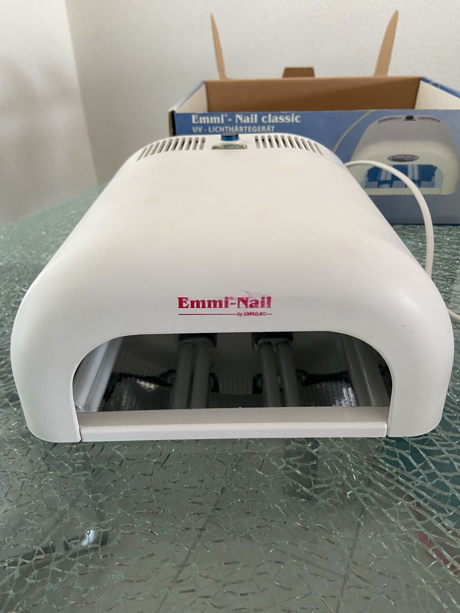 Unghie finte: Emmi Nail classic UV Lichthärtegerät – Usato da Oftringen venduto da andrax 2