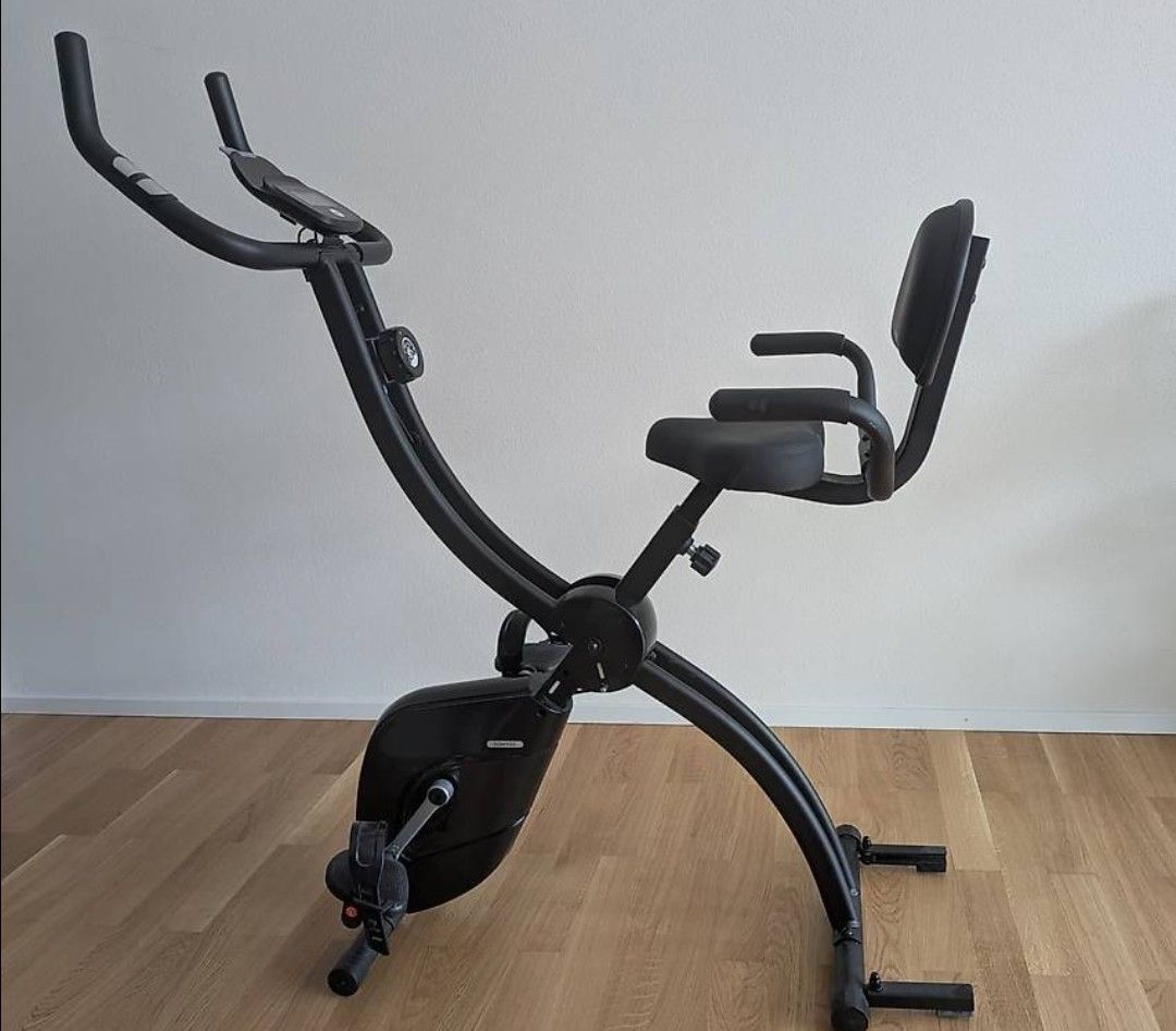 Decathlon Hometrainer: Domyos X-Bike Heimtrainer  – Neu (gemäss Beschreibung) aus Kriens von luc8778 1
