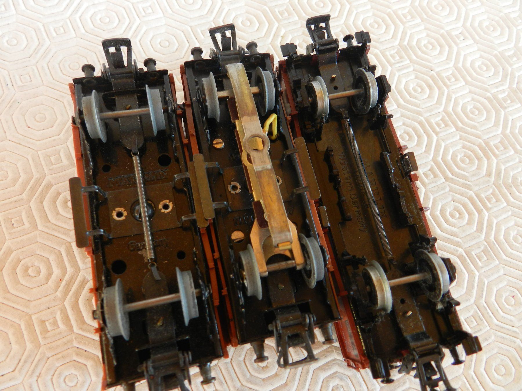 Märklin Modelleisenbahnen: Märklin gedeckte Güterwagen 3 St – Gebraucht aus Arzier-Le Muids von elocin83 6