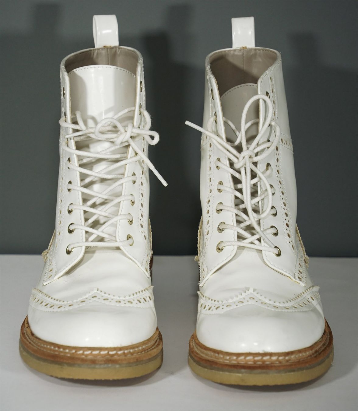 Zara Scarpe da donna: weisse Schnürboots im Classic Style – Usato da Meggen venduto da 1Class2Hand 1