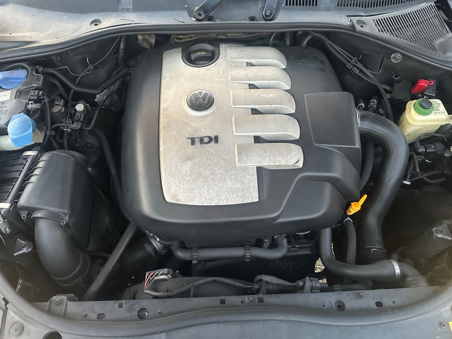 VW Automobili: VW Touareg 2.5 TDI – Usato da Gals venduto da aya_p7pd 9