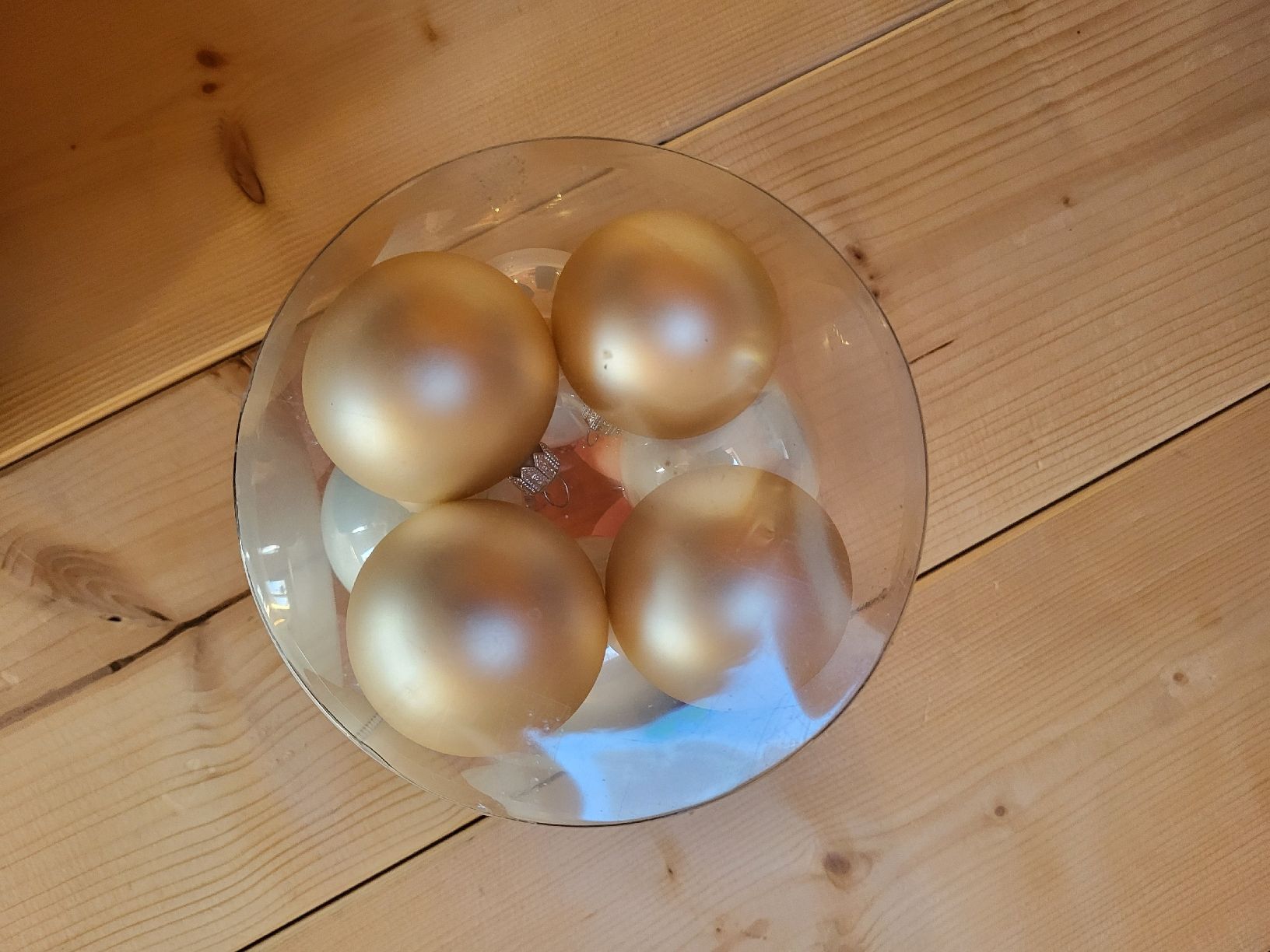 Micasa Tutte le decorazioni: Neu Kugelset – Nuovo e nell'imballaggio originale da Zweisimmen venduto da Adorable 1