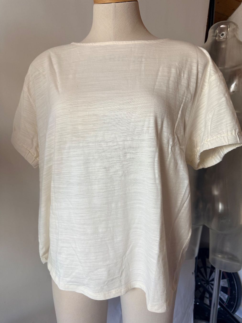 Triumph Negligees & Pigiami: TRIUMPH, Top SMART ACTIVE INFUSION, Grösse 5, Farbe Weiss – Nuovo e nell'imballaggio originale da Rudolfstetten venduto da gst_g7xl