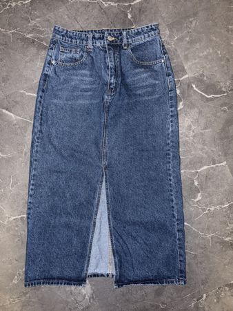 Jeansrock mit Schlitz, Gr. 38, super Zustand für den Sommer!