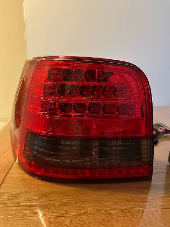 Fari: VW Golf 4 Heckleuchten LED – Usato da Solothurn venduto da azi_dw2g 1
