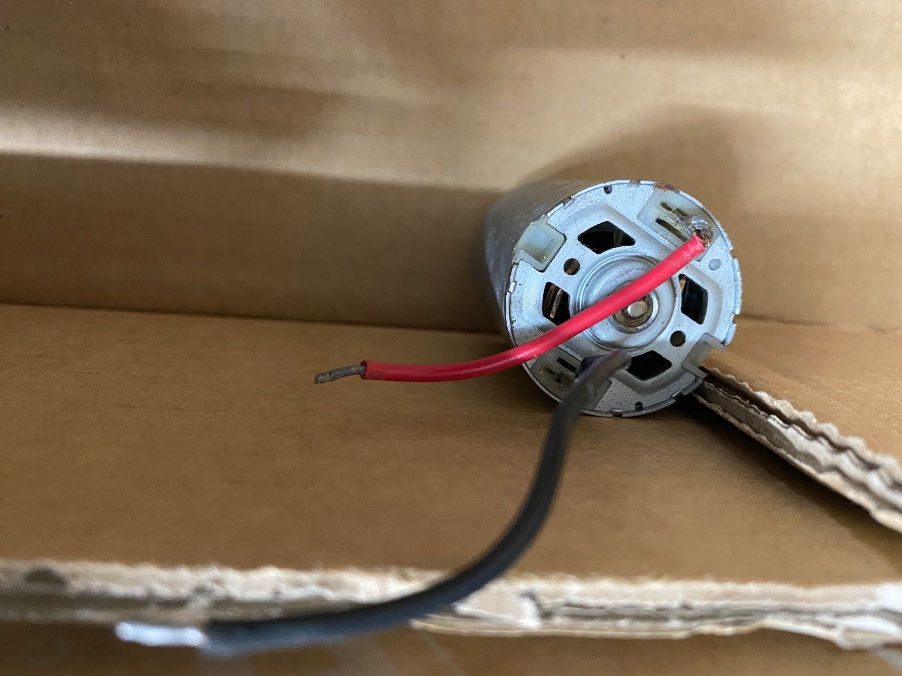 Motoren: Verschiedene kleine Motoren – Gebraucht aus Eschlikon TG von ArtRec 3