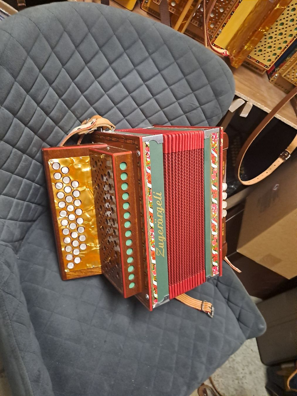 Musikinstrumente: zuger orgeli Klein model super orgeli – Gebraucht aus Villeneuve von BibiVintage 5
