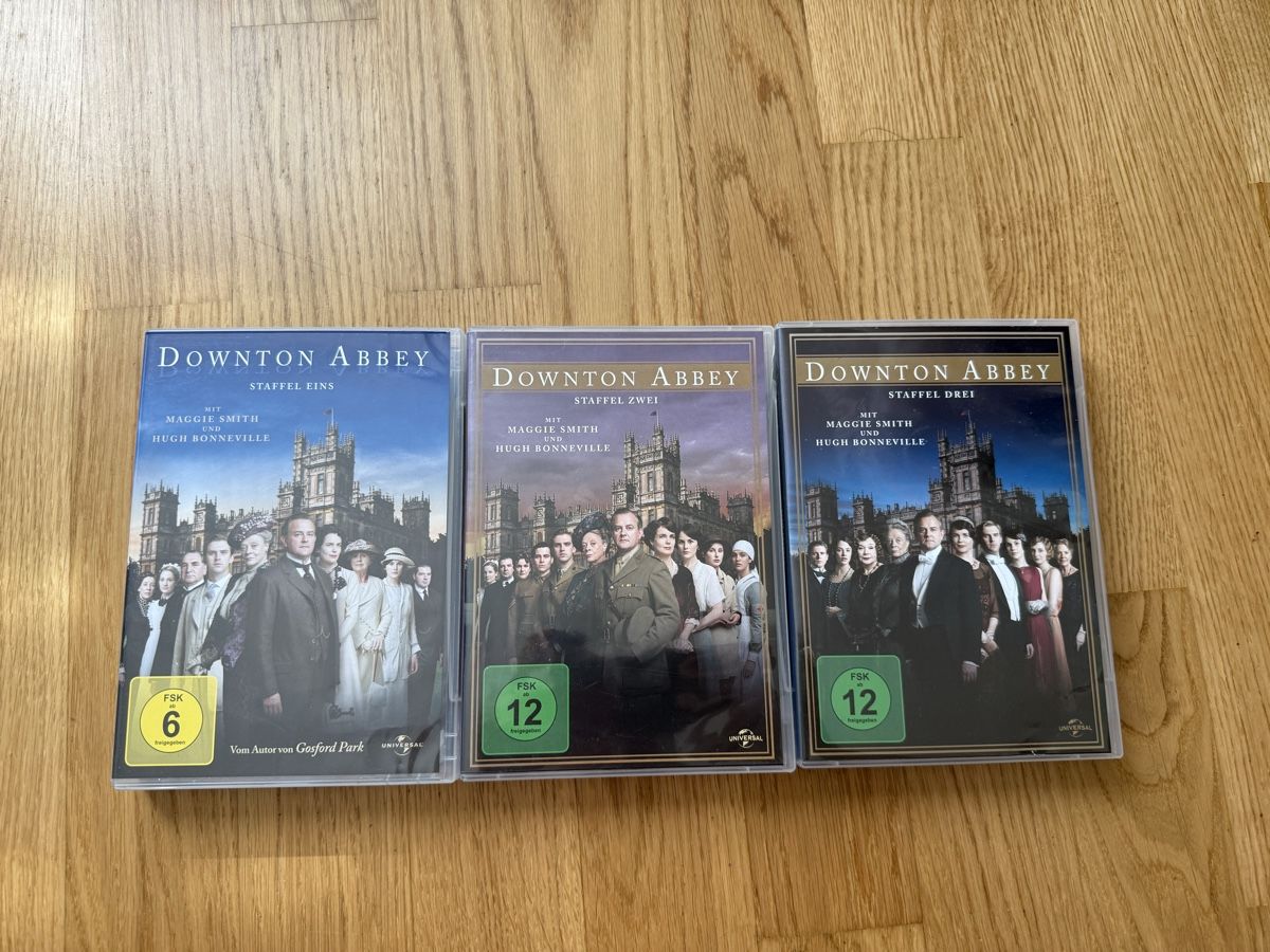 Tutti i DVDs: Downton Abbey Staffel 1-3 DVD Set – Usato da Zürich venduto da Lenath22