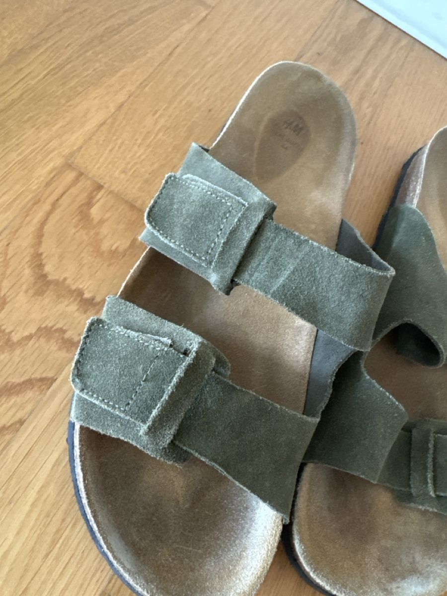 H&M Scarpe da uomo: Veloursleder Sandalen 44 h&m – Usato da Kaiseraugst venduto da deb_998t 1